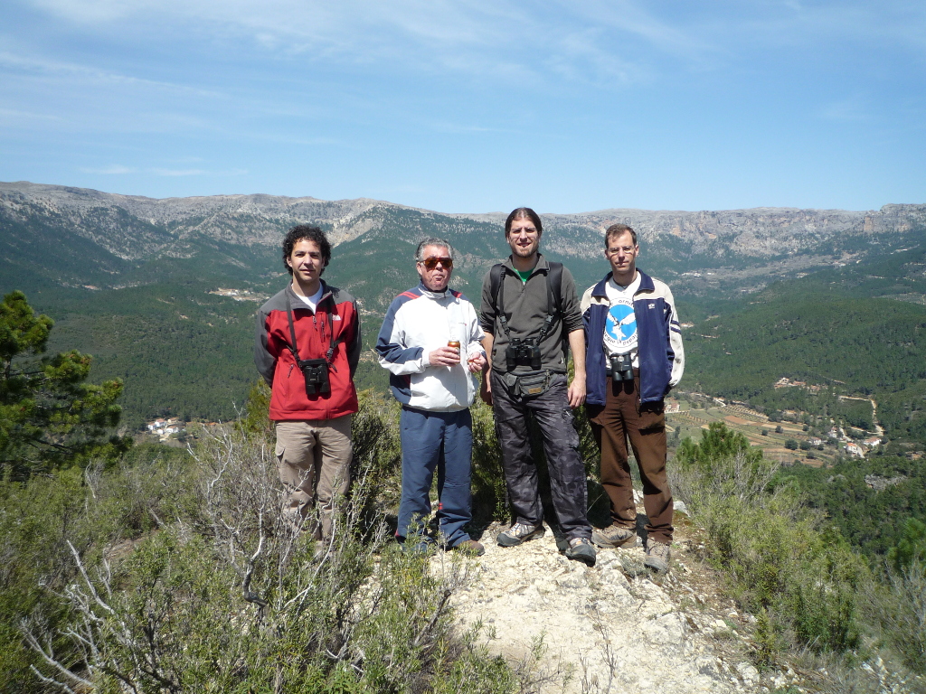 José, David y Víctor Cañizares junto a su padre Julián